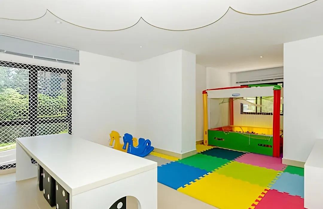 Dois quartos condomínio clube de luxo Sky com vaga by UROOMS-1